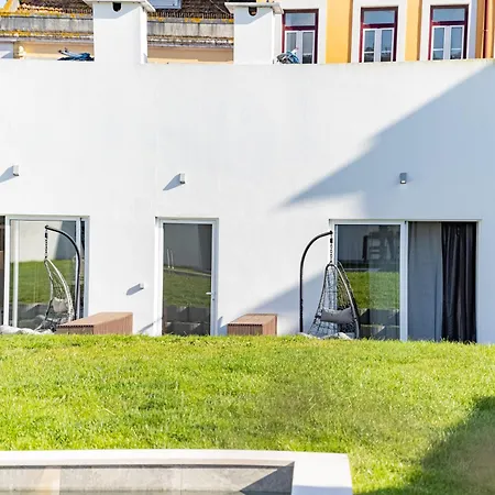 Alcantara Gardens - With Pool Апартаменти *