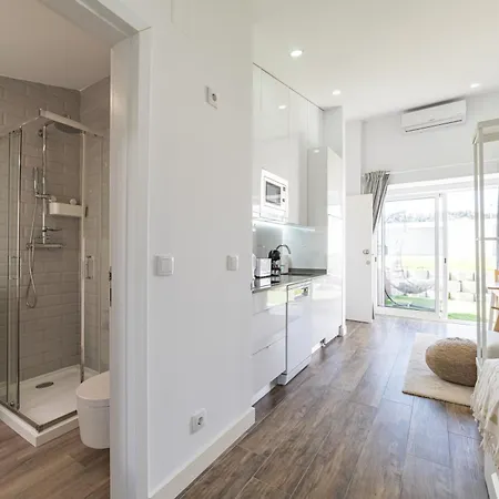 Alcantara Gardens - With Pool * Lisbon