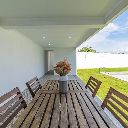 Alcantara Gardens - With Pool شقة *