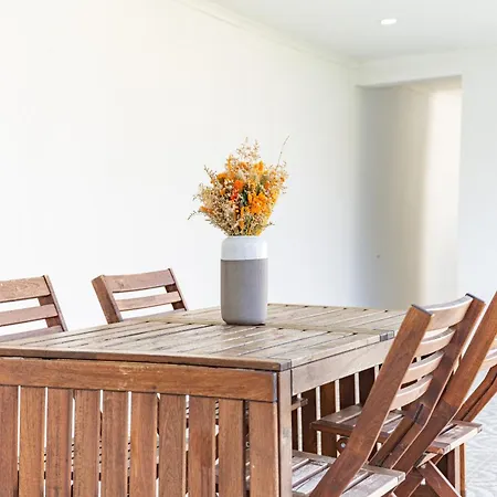 Апартаменти Alcantara Gardens - With Pool