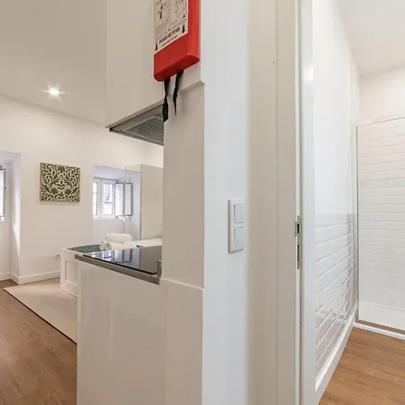 Alcantara Gardens - With Pool *