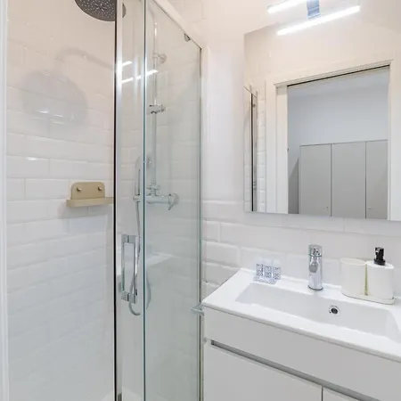 شقة Alcantara Gardens - With Pool *