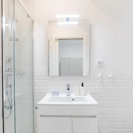דירה Alcantara Gardens - With Pool *