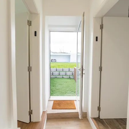 Apartamento Alcantara Gardens - With Pool Lisboa